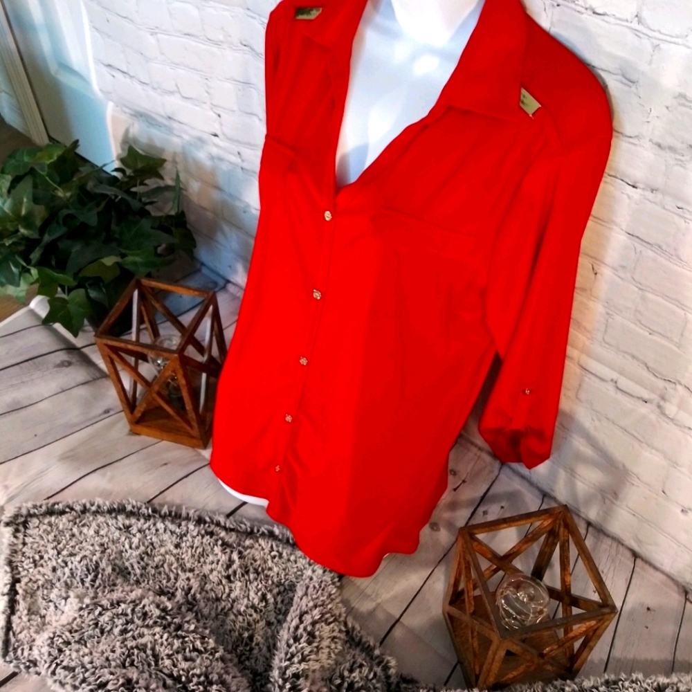 Woman's Size L New w/Tag Red & Gold Shirt